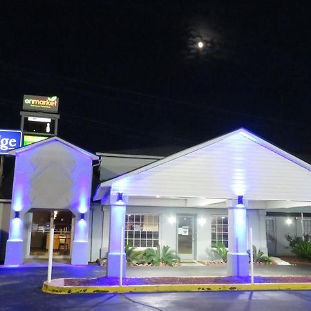 Travelodge By Wyndham Волтерборо Екстер'єр фото