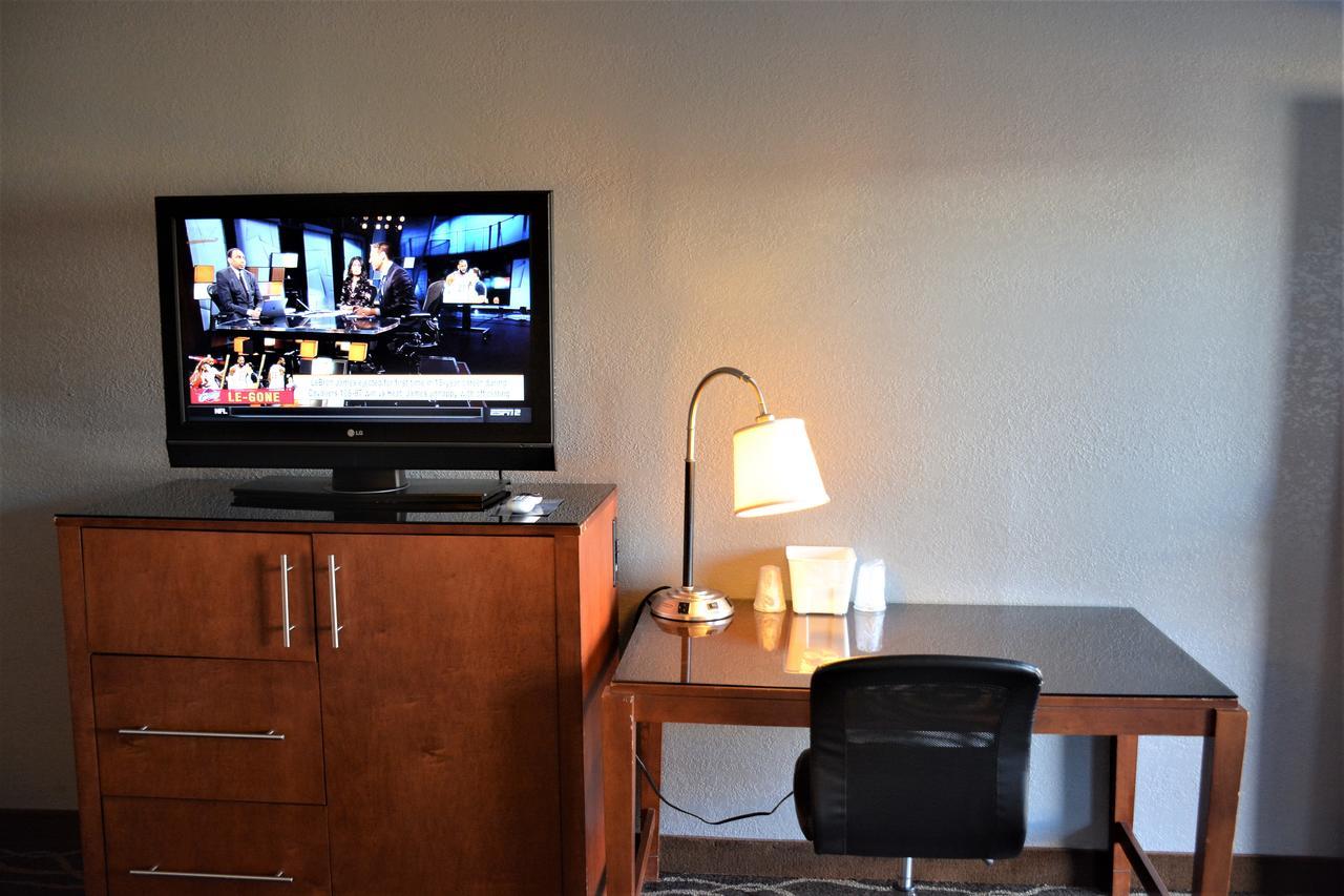 Travelodge By Wyndham Волтерборо Екстер'єр фото